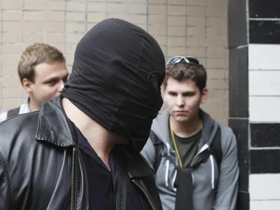В Берлине люди в масках устроили беспорядки