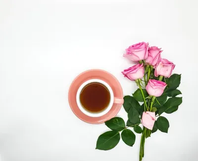 Чашка кофе и роза» — создано в Шедевруме