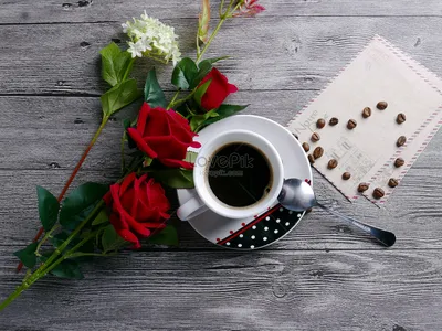 Кофе и розы стоковое фото ©bit245 7363213