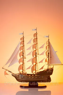 Корабль с розовыми парусами (ID#59821054), цена: 1900 ₴, купить на Prom.ua