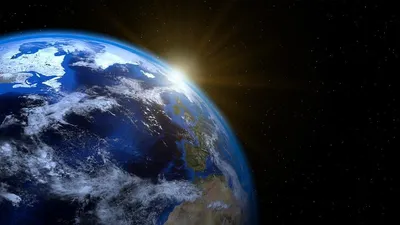 Ученые выяснили, почему снизилась яркость Земли из космоса — 01.10.2021 — В  мире на РЕН ТВ