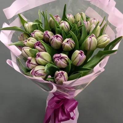 Лучшие букеты: какие цветы дарить на 8 марта