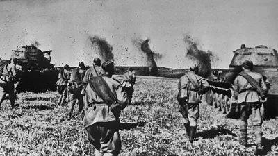 Фото \"Курская дуга\", 12 июля 1943, ст. Прохоровка - История России в  фотографиях