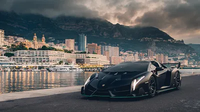 Lamborghini will make topless Veneno supercar