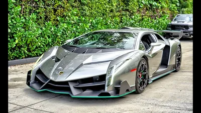 Lamborghini spits fiery venom with the Veneno