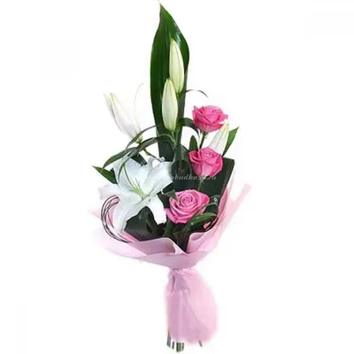 Белые лилии и розы стоковое изображение. изображение насчитывающей венчание  - 74481265