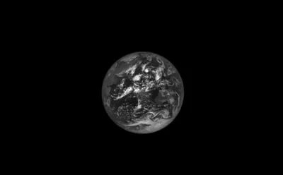 Станция «Люси» прислала снимки астероида Динкинеш. Он оказался двойным