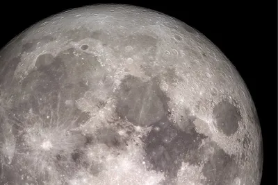 Впервые в истории российская станция \"Луна-25\" совершит посадку на южном  полюсе спутника Земли - Российская газета