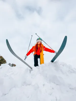 Идея для фото на лыжах 1 | Wind sock, Instagram, Outdoor decor