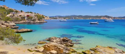 7 Places in Mallorca That Locals Love for Beautiful Beaches, Fresh Seafood,  and Charming Towns
