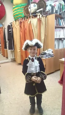 Нижегородская семья, победившая в конкурсе маскарадных костюмов, вернулась  из Венеции - KP.RU
