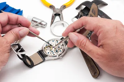 Кварцевые часы CURREN, имитация механических часов, дизайнерские мужские  светящиеся наручные часы с браслетом из нержавеющей стали для мужчин |  AliExpress