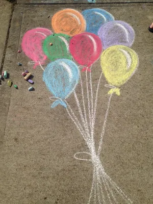 Посмотрите, как дети раскрасили асфальт в Бресте к 9 Мая