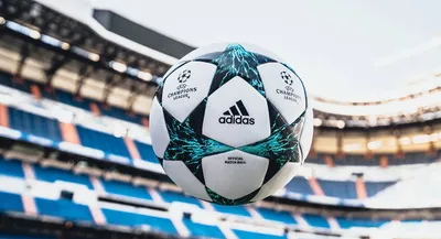 Официальный мяч Лиги Чемпионов сезона 2015-2016 |