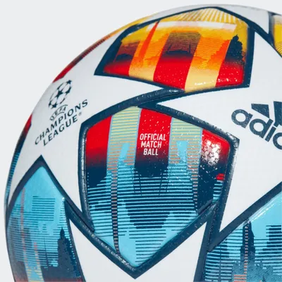 УЕФА представил мячи женской и мужской Лиги чемпионов, у них необычный  дизайн: фото - Чемпионат