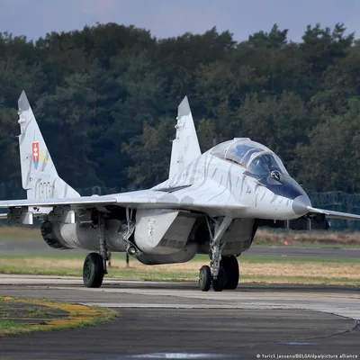 MiG-29 Fulcrum: interceptors and multi-purpose combat aircraft | MiGFlug.com