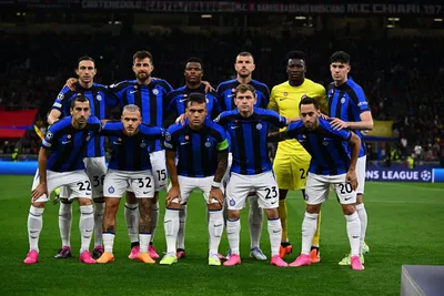 Милан — чёрно-синий! Первый полуфинал Лиги чемпионов всё решил?