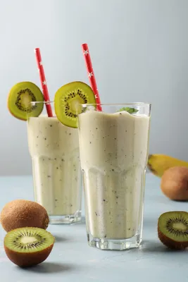 Молочный коктейль с фруктами — пошаговый классический рецепт с фото от  Простоквашино