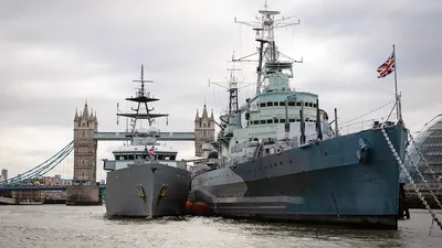 В США поздравили военных моряков открыткой с российским кораблём — подборка  ляпов