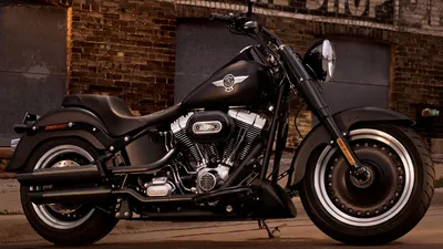 Логотип мотоциклов Harley Davidson на топливном баке Редакционное Стоковое  Фото - изображение насчитывающей тип, красно: 114912683