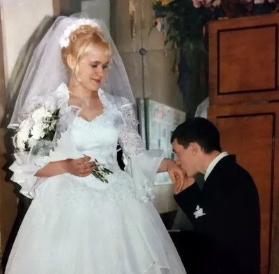Беременная Ольга Кузьмина показала фото со свадьбы в Беларуси