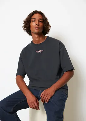 Футболки мужские: купить футболки для мужчины недорого в интернет-магазине  issaplus.com