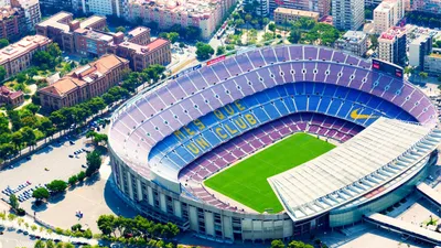 В Барселоне начали демонтаж легендарного стадиона «Камп Ноу». Фотогалерея  :: Футбол :: РБК Спорт