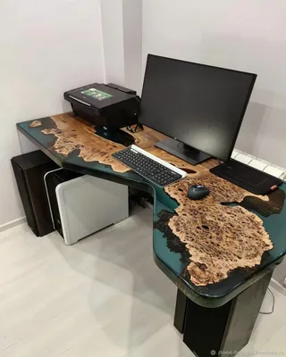 Купить качественный компьютерный стол для школьника шириной 1300 мм с двумя  тумбами в Москве по цене 12 400 руб.