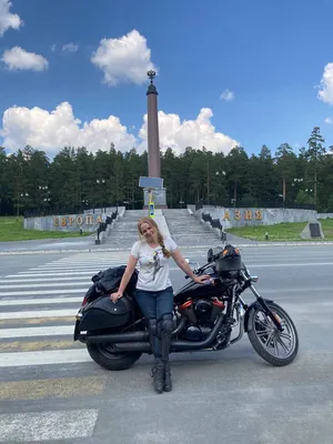 Женщина на мотоцикле. Как одеваться - MotoNoob.ru
