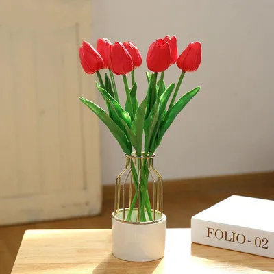 Обои Цветы Тюльпаны, обои для рабочего стола, фотографии цветы, тюльпаны,  фон, бутоны Обои для рабочего стола, скачать обои картинки заставки на рабочий  стол.