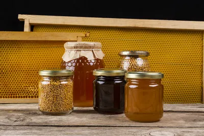 Медовая тема 🍯 ⠀ #формы_hobbyoutlet #мед ⠀ Подборка форм для мыла и  шоколада на тему меда и пчел. На многие формы действуют хорошие… | Instagram