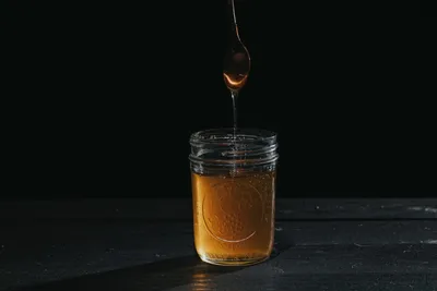 На рынке в Калининграде выявили неправильный мёд