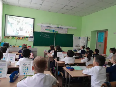 Сегодня в 7 русском классе прошел классный час на тему: \"Устав школы. Правила  поведения учащихся в школе\". Цель классного часа:… | Instagram