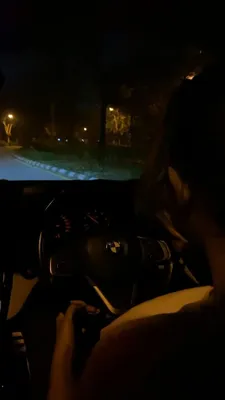Красивые фото парень в машине ночью на заставку
