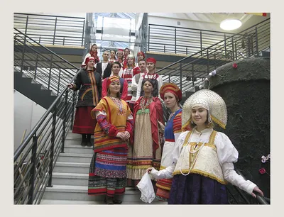 Стили русских народных танцевальных костюмов 18 века | Канал для хорошего  настроения | Дзен