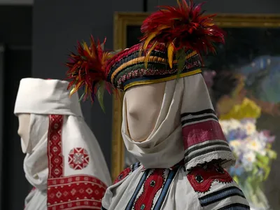 В Брянске открылась выставка народных костюмов | РИА Стрела | РИА «Стрела»
