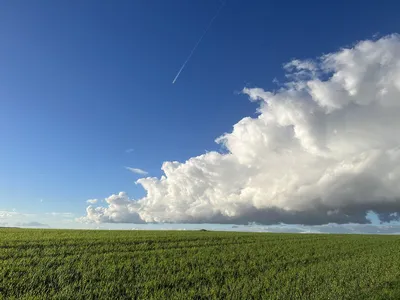 Земля и небо. стоковое изображение. изображение насчитывающей горизонт -  191650301