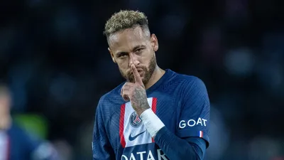 Neymar only wants Man Utd transfer if he leaves PSG - but potential deal is  linked with Qatari takeover at Old Trafford | Goal.com