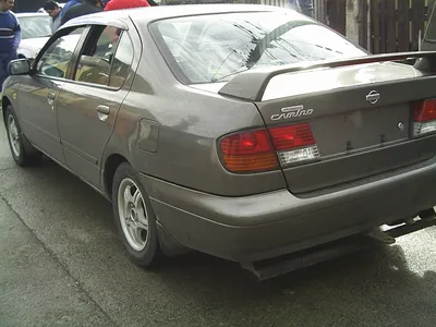 File:1995 Nissan Primera 2.0 SRi.jpg - Wikimedia Commons