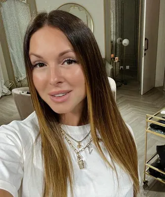 Уехавшая из России Нюша показала свою роскошную квартиру в Дубае - KP.RU