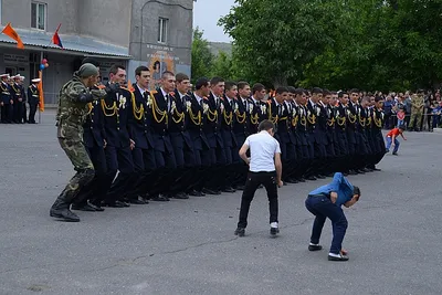 Рисунок папа военный - 72 фото