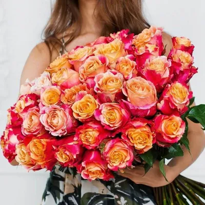 Оранжевые розы 40 см. Изменяемое количество розы в букете.
