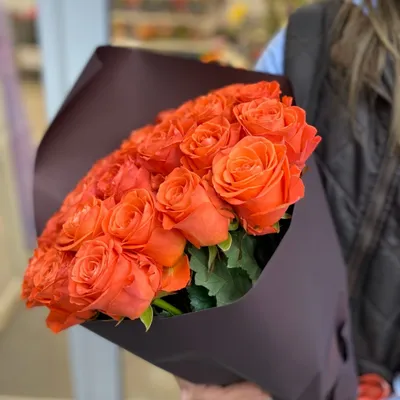 Букет из 51 оранжевой розы ‒ купить в салоне цветов Fresa