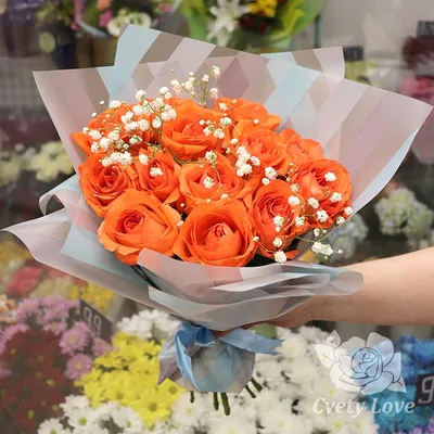 Оранжевые розы 50cm это букет из свежих срезанных цветов. KROKUS - лучший  интернет магазин, доставка цветов в Риге