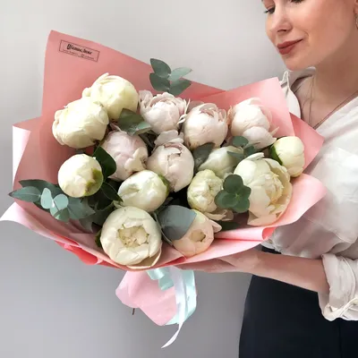 Белые и розовые пионы - купить с доставкой в Омске - LAVANDA