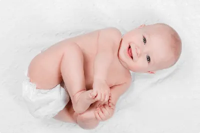 Какие памперсы покупать новорожденному: рейтинг лучших памперсов для  новорожденного от ISEI