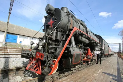 Маневровые локомотивы ES1000 теперь и в Румынии - RWS
