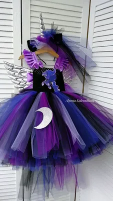 Fluttershy's Coronation Dress by Bethiebo on DeviantArt | Little pony, Mlp  my little pony, My little pony friendship