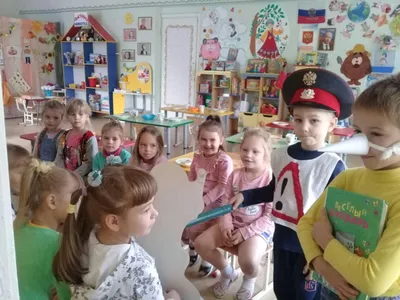 Государственное бюджетное дошкольное образовательное учреждение детский сад  № 94 Невского района Санкт-Петербурга - Правила дорожного движения