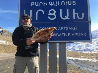 Андрей Малахов рассказал, как превратившуюся в слепнущего инвалида  рок-звезду из 90-х заперли в психбольнице Волгограда - 2 ноября 2023 - v1.ru